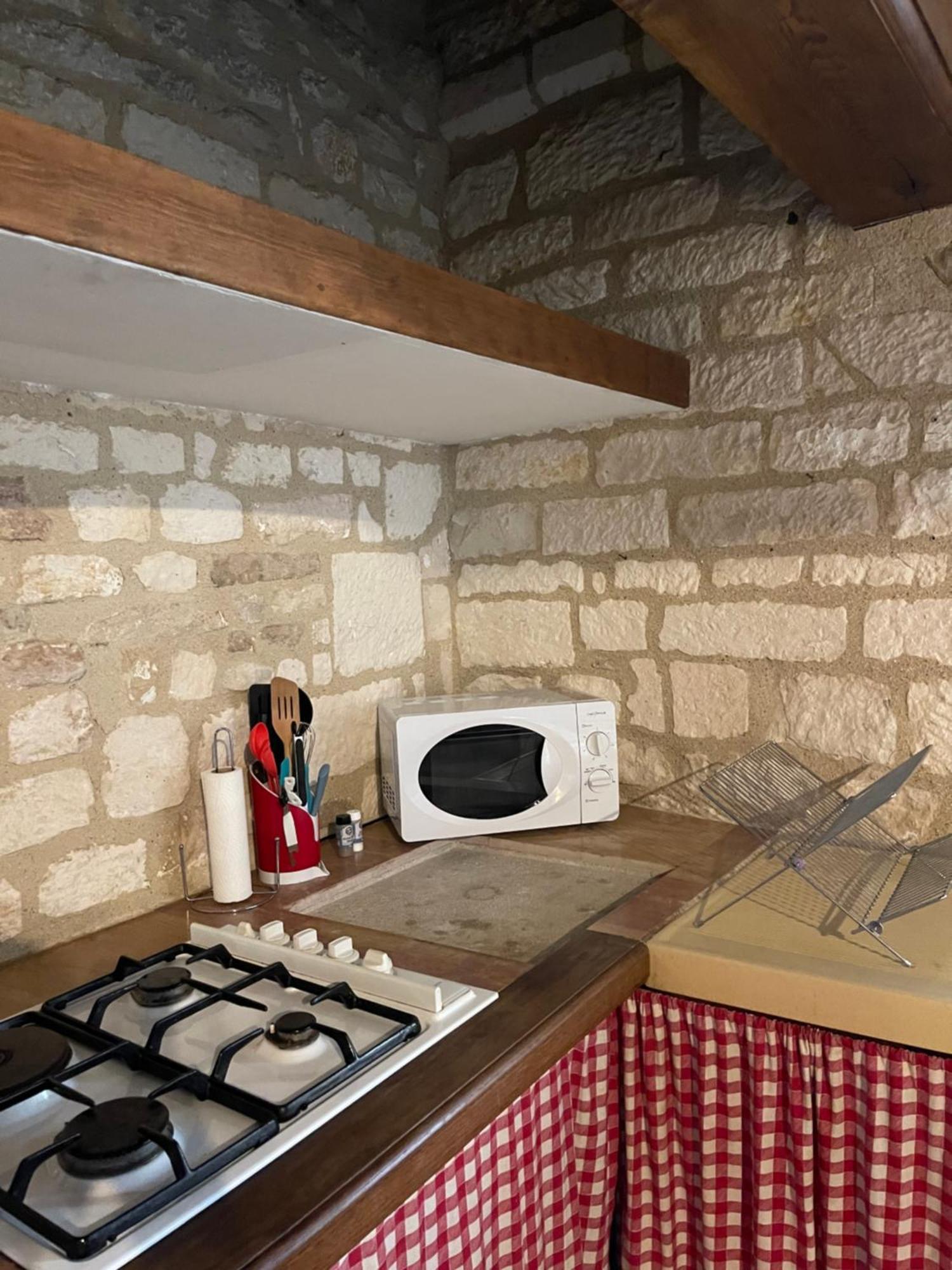 La Maison D'Alienor - Gites De Caractere A Chablis - 89 Exterior photo
